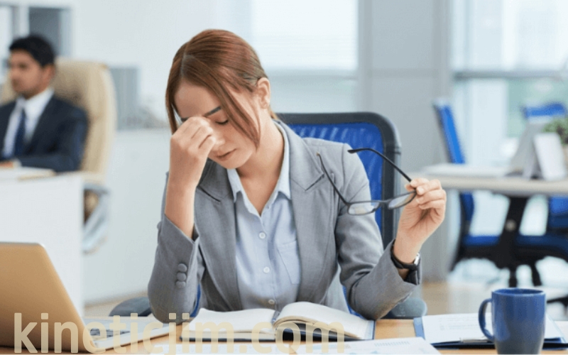 Lợi Ích Của Tượng Trang Trí Phòng Làm Việc Trong Việc Giảm Stress (1)